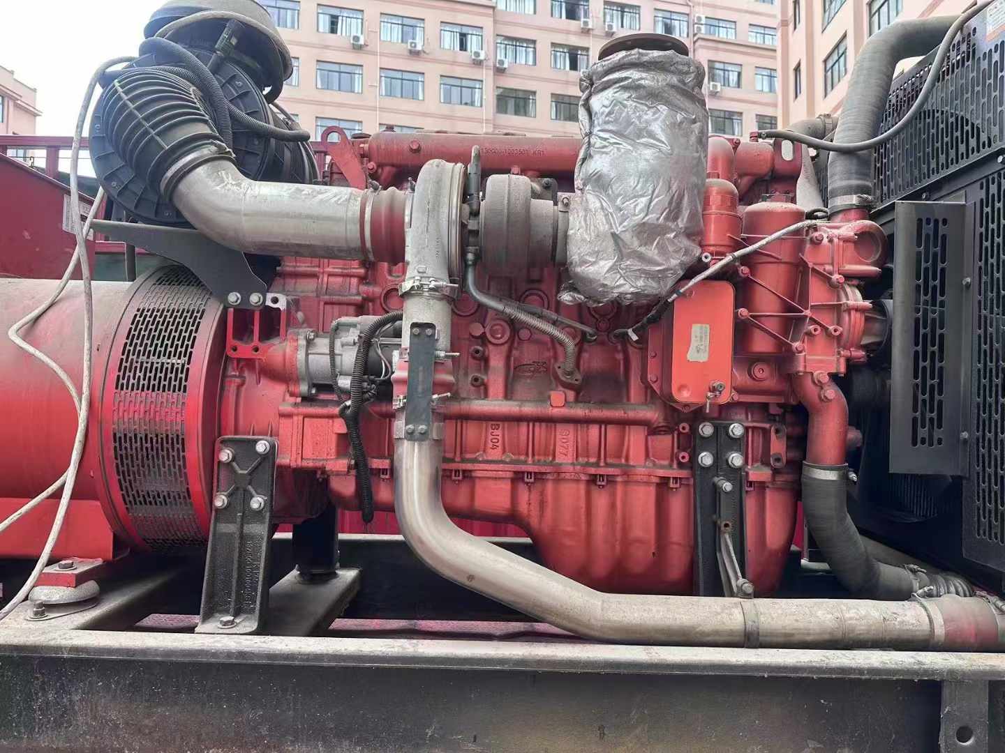 墨竹工卡如何选择适合 600kW 柴油发电机组的过载保护器？